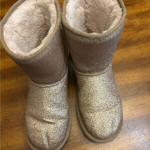Sparkly Gold Women’s Ugg Boots
